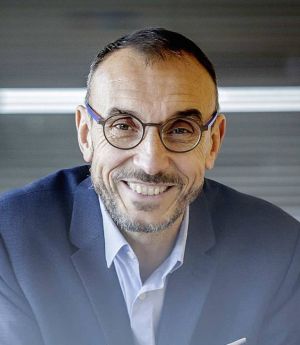 Eric VIVIER